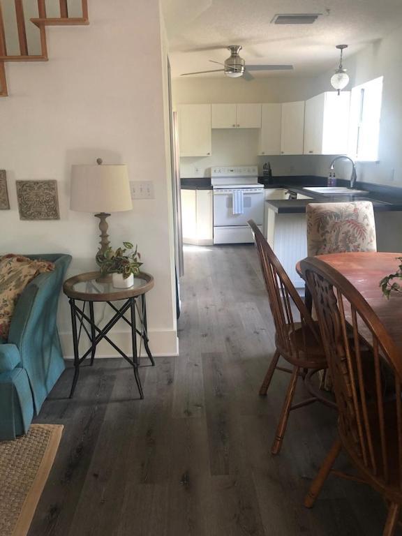Luxurious Indoor/outdoor Family Paradise In Downtown St Augustine Hébergement de vacances